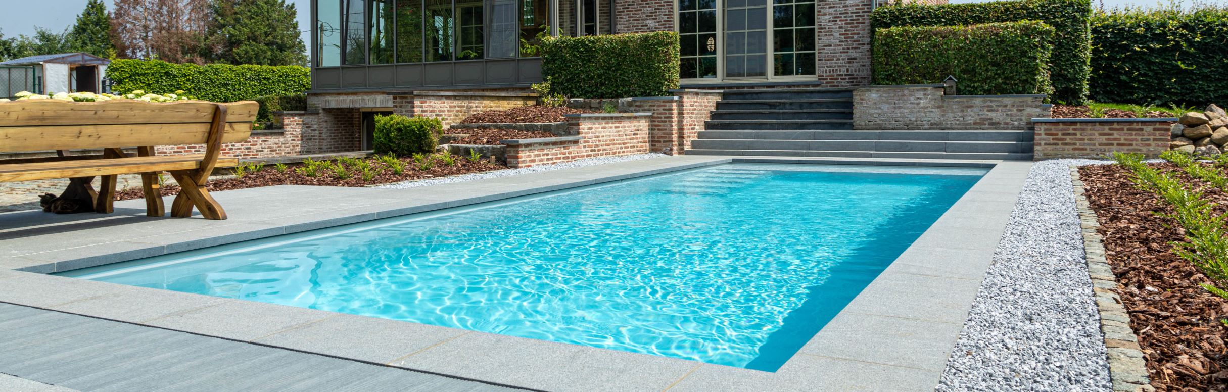 Voorkant -Zodiac Zwembaden Winkel zwembad aanleg 1